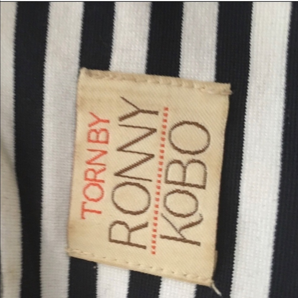 Torn by Ronny Kobo flattering body shaping dress. - Picture 4 of 4